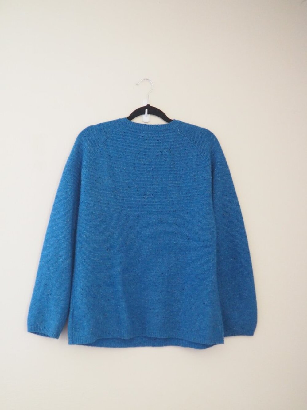 Tabitha Webb Blue Button Shoulder Sweater sz XL - Picture 5 of 8